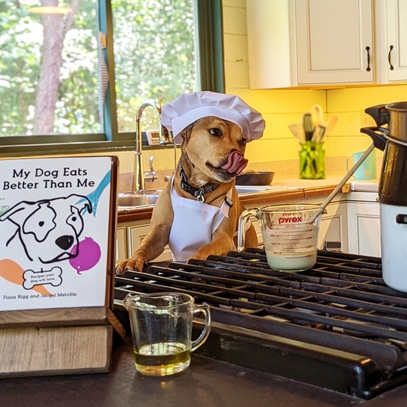 Dapper & Doll Kids Apron and Chef Hat Gift Set - Toddler size 2T - 3T in white - Picture 4 of 4